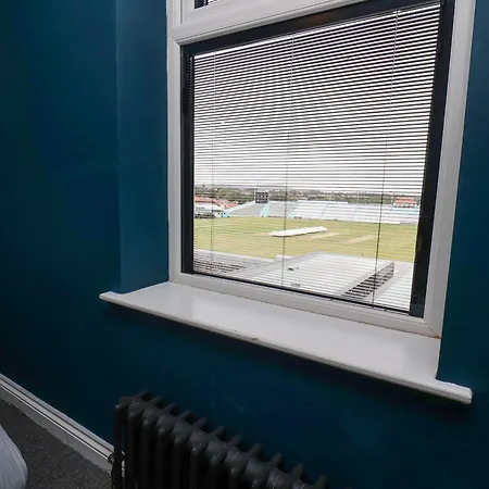 別荘 23 Trafalgar Square *